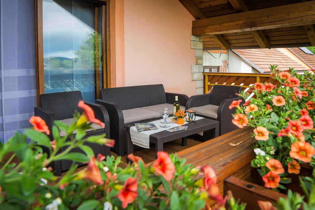 Guest House Nena Rastoke Слунь Екстер'єр фото